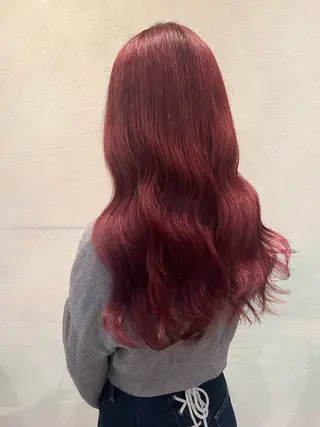 ロング 愛瑠奈 erunaのヘアスタイル