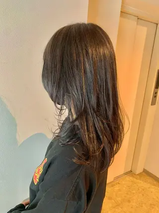 セミロング うしだ かおるのヘアスタイル