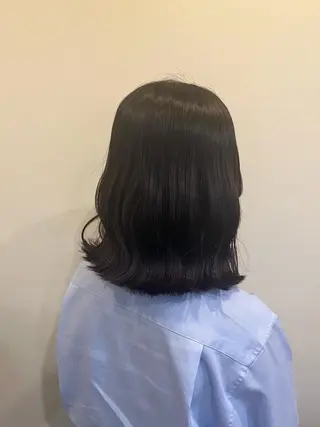 ミディアム KOKORO 中村 朱里のヘアスタイル