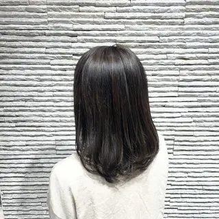 ミディアム カラー 嶋田 ゆきのヘアスタイル