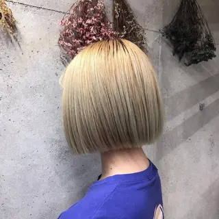 ショート カラー wakana 【ブリーチカラー】のヘアスタイル