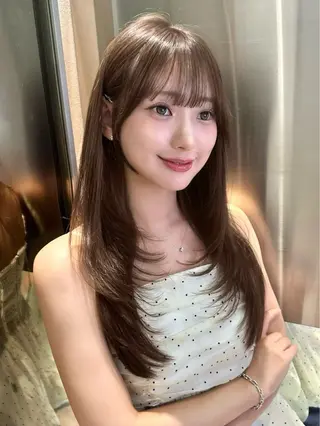 ロング Lond profil 浦和所属・浦和/ハッシュカット /ウルフ/設樂彩乃のヘアスタイル