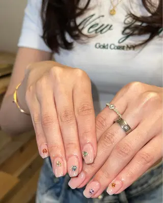 ネイル Nes.Nail所属・Miyagi Asamiのネイルデザイン