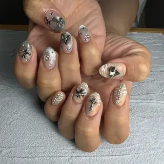 ネイル Re:Smil所属・☺︎ NOZOMI☺︎のネイルデザイン