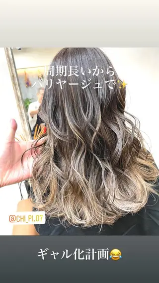 カラー TOWA 野村　コウダイのヘアスタイル