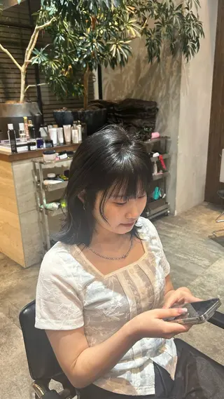 ミディアム 渋谷／透明感カラー kuttiのヘアスタイル