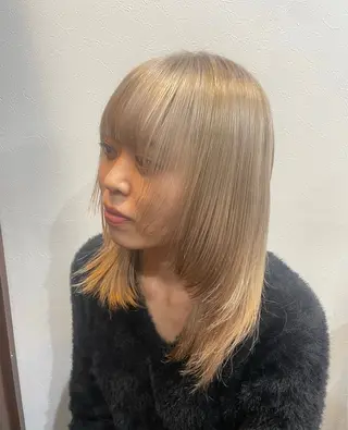 ミディアム Amour【アムール】所属・voler[ヴォレ] moekaのヘアスタイル