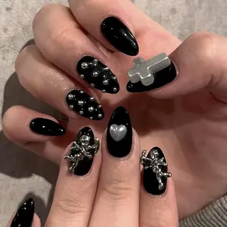 ネイル ルミナ 🪽のネイルデザイン