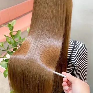 ロング カラー パーマ Lond re Maison所属・骨格補正ショート／艶 カラー🌸さくら🌸のヘアスタイル