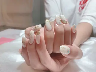 ネイル Nail salon EN🎀のネイルデザイン