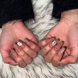 ロング mao .のネイルデザイン