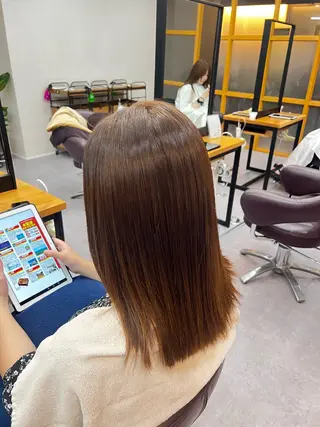 セミロング カラー 🌿‬serein 一葉のヘアスタイル