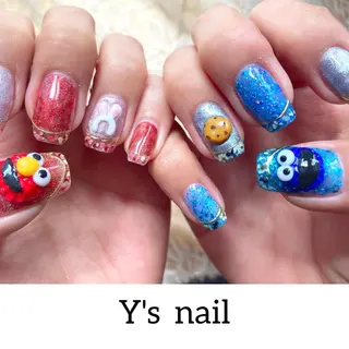 ネイル 手書きが得意🖌️ Y’s  nailのネイルデザイン