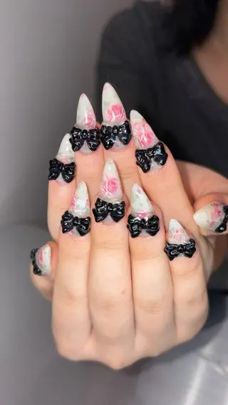 ネイル 👽個性派ネイル🎀 komachiのマツエク・マツパデザイン