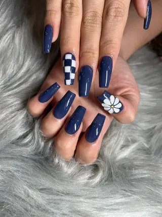 ネイル IROHA Nail 矢掛萌子のネイルデザイン