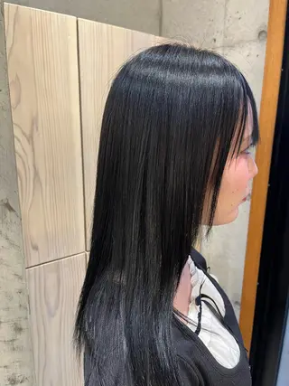 セミロング カラー hairmake0所属・下茂 菜々のヘアスタイル