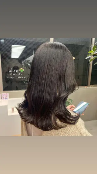 カラー ayaka♡ 柔らかカラーのヘアスタイル