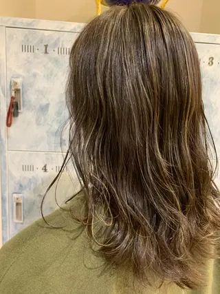 ミディアム カラー 髪質改善/縮毛矯正 ツヤ髪🩷さつきのヘアスタイル