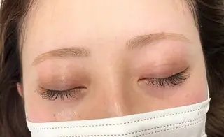 アイブロウ Plumeria eyelash & nail salon所属・Plumeria -プルメリア-の眉毛・アイブロウイメージ