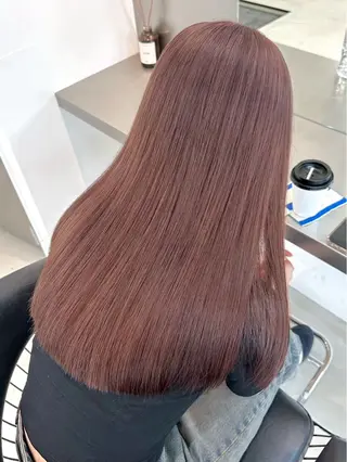 ロング HIKARI LUCK TOKYOのヘアスタイル