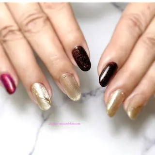 ネイル アトリエ ムーンブロッサムのネイルデザイン