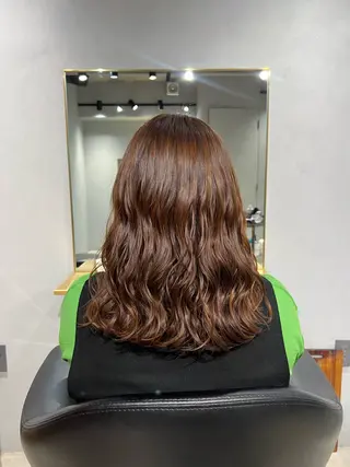 ミディアム カラー パーマ akane/ボブ /オリーブ/ブラウンのヘアスタイル