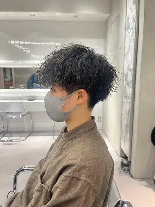 ショート パーマ メンズ soen所属・⚡メンズパーマフ ェードカットTomyのヘアスタイル