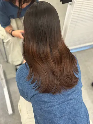 ロング 韓国ヘア/ブリーチ無 しWカラー/オリーブのヘアスタイル