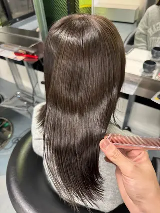 ミディアム BEL所属・三池 ブルノのヘアスタイル