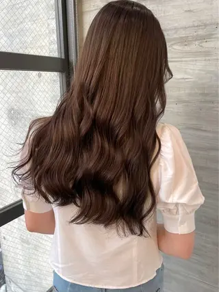 ロング カラー ParveMix 岡本えりかのヘアスタイル