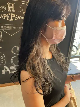 ロング カラー 中根 亜莉紗のヘアスタイル