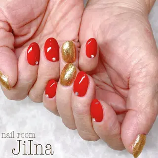 ネイル JiIna nailのネイルデザイン