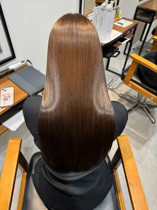 ロング 北野谷 篤のヘアスタイル