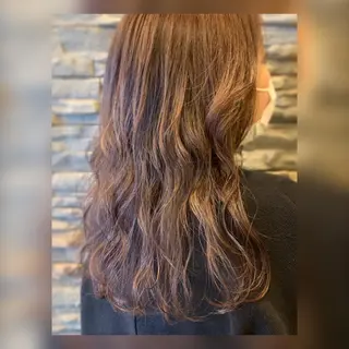 カラー 髪質改善美容室Qin hair所属・【女性限定】 👑hanaのヘアスタイル