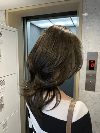 ミディアム カラー 🦋レイヤー職人 猪瀬玲奈🦋のヘアスタイル