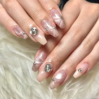 ネイル hohomi .のネイルデザイン