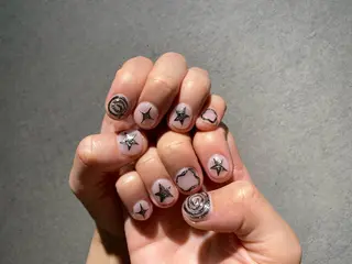 ネイル I-nailロング /ワンホン/キラキラのネイルデザイン