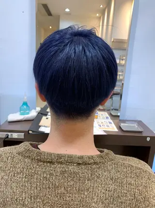 カラー OPERA 赤塚のヘアスタイル