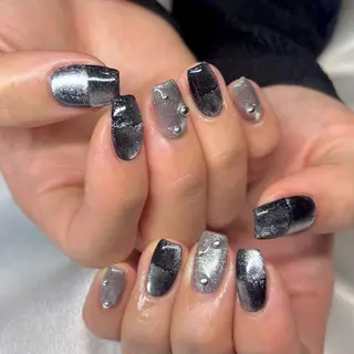 ネイル . 未來のネイルデザイン