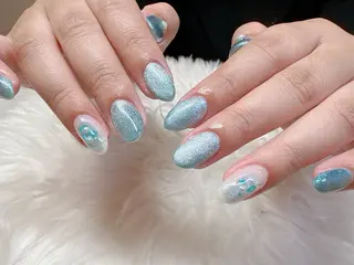 ネイル 高島 夏海のネイルデザイン