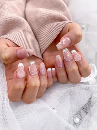 ネイル 五十嵐 美智のネイルデザイン