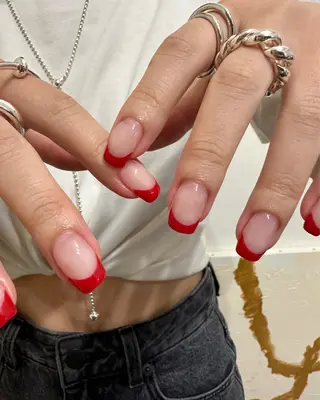 ネイル kiii.__ ✴︎*のネイルデザイン