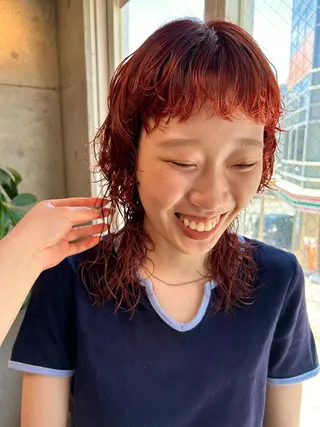 ミディアム パーマ デザインカラー/ kanae🌱のヘアスタイル