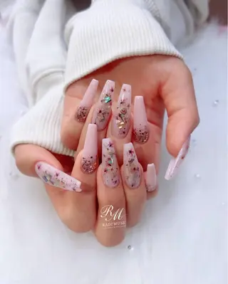 ネイル Radi'Muse所属・Radi'Muse Rinaのネイルデザイン