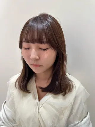 ロング カラー タイトボブ個性派カラ ーAKANEのヘアスタイル