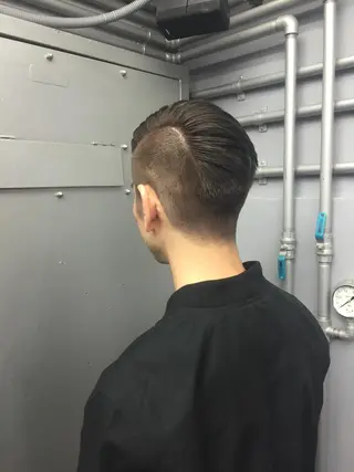 ショート カラー メンズ ボリューム所属・清田 仁のヘアスタイル