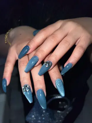 ネイル Nail AVANCE.所属・加守 夏喜のネイルデザイン