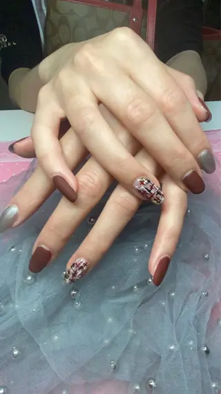 ネイル INF ネイルサロンのネイルデザイン