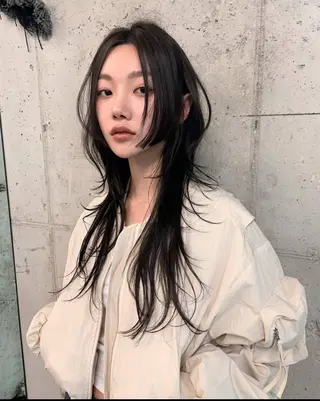 ロング カラー ★学割★韓国× BIZEのヘアスタイル