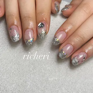 ミディアム ネイル richeri beautyのネイルデザイン